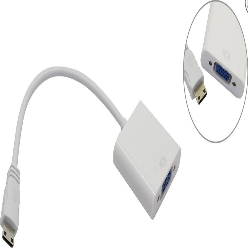 Адаптер HDMI‑VGA на белом фоне