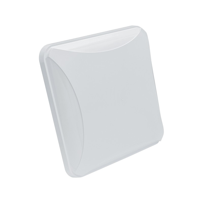 Антенна PETRA BB MIMO F 12–15 dB (75 Ом) 1800–2600 МГц на белом фоне