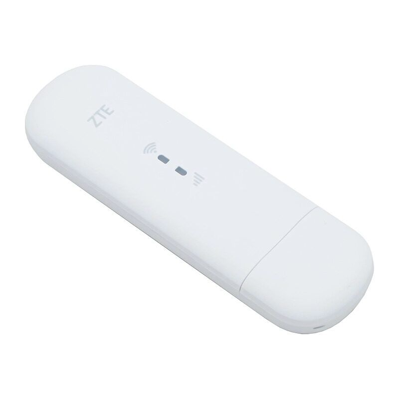 Модем ZTE MF79U с Wi-Fi LTE Cat 4 на белом фоне