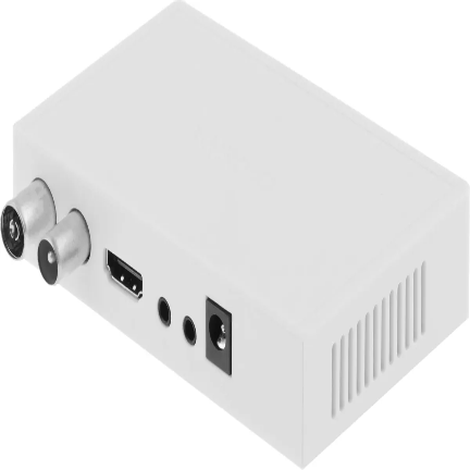 Цифровой эфирный приемник CADENA CDT-2214SB (DVB-T2) на белом фоне