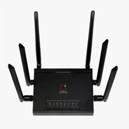 Интернет-станция Vemo WiFi Router 4G на белом фоне