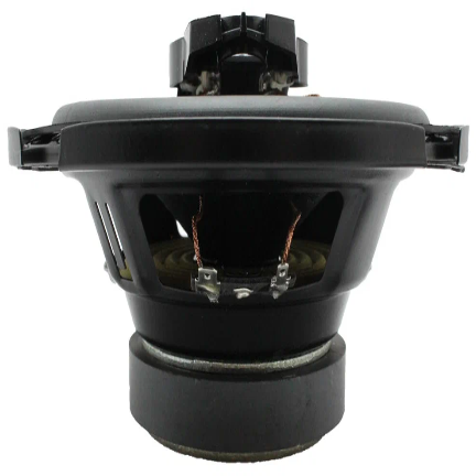 Автомобильные колонки Dv-Pioneer.ok TS-A1695 на белом фоне