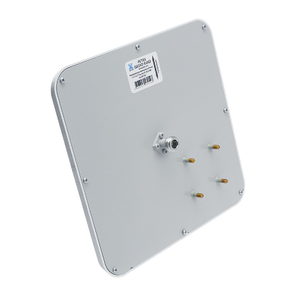 Антенна PETRA BB MIMO F 12–15 dB (75 Ом) 1800–2600 МГц на белом фоне